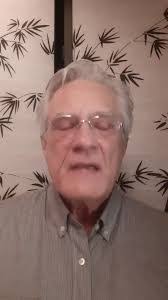 Derek Stein's Instagram, Twitter & Facebook