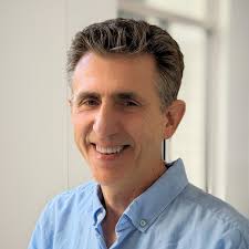 Shawn Gale's Instagram, Twitter & Facebook