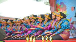Maybe you would like to learn more about one of these? Tari Saman Unik Dan Menariknya Tari Tradisional Aceh