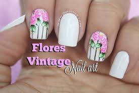 12 ramos circulares elegantes y fuera de lo común para tu amiga la que se va a casar. Diseno Flores Vintage En Unas Cortas Deko Unas