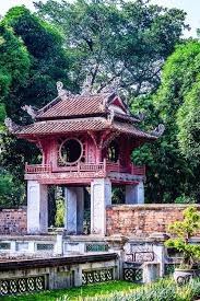 Van mieu Quoc tu giam in Hanoi, Vietnam — Stock Photo © Aoshivn #81786032