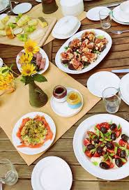 Damit der brunch für sie nicht in stress ausartet und sie auch als gastgeber entspannt bleiben, können sie für einen osterbrunch vieles bereits am vortag oder sogar früher vorbereiten. Brunch Familienbrunch Leckere Rezepte Auch Fur Die Weihnachtszeit