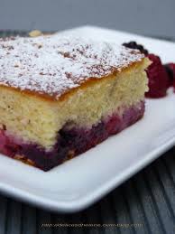 Supreme Fondant Aux Fruits Rouges Les Delices D Helene Gateau Fruits Rouges Gateaux Et Desserts Fruits Rouges