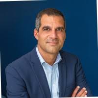 6400+ profils pour “Buisson”