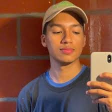 Daniel Yanez's Instagram, Twitter & Facebook