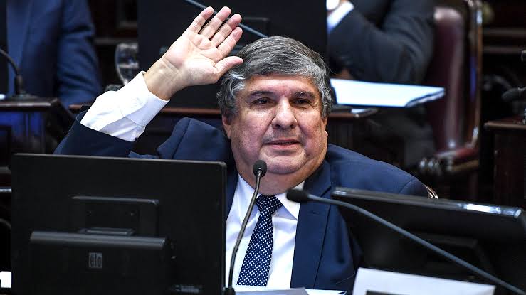 José Mayans criticó a la Corte Suprema por anular la reelección indefinida  en Formosa - Nexofin