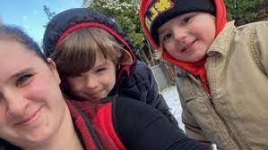 Chelsea Herrin's Instagram, Twitter & Facebook