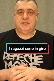 I Ragazzi Sono In Giro: Nuova Versione di Ligabue