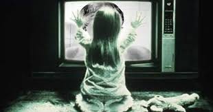20 Most Iconic Horror Movie Scenes Of All Time Best Horror Movies Scary Movies In And Out Movie