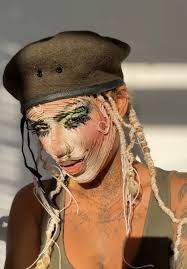 White Lady Yarn Makeup Original Video