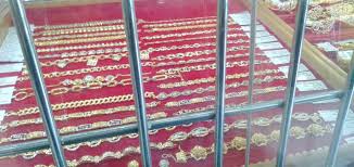 Maklumat terkini naik turun harga emas promosi terbaru kedai emas pajak hadai islam ar rahnu dan berita pelaburan emas no 1 di malaysia. Wow Emas Murah Di Kedai Emas Hajjah Halijah Sdn Bhd