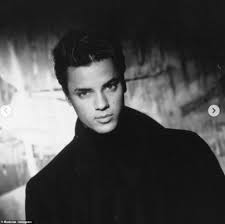 Nick kamen recently nick kamen now nick kamen today ray petri barry kamen buffalo nick kamen model buffalo icon barry kamen dies aged 52. Vzgjzaoiqkvchm