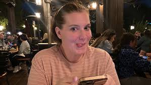 Fundraiser by Dallas Kiezik : Help Amanda get Cancer treatment