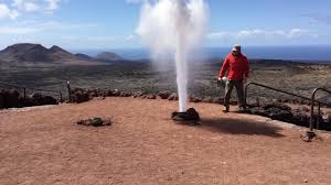 Parque Nacional de Timanfaya, Lanzarote - YouTube