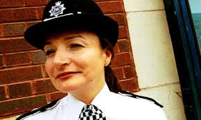 Yard detective teams up with big business to nail the cyber-criminals