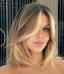 SEEKING SHORT HAIR MODELS // BIXIE AND PIXIE Rokk Ebony Toorak is seeking  models for an ADVANCED cutting course. A fully qualified hairdresser would  be looking after you, with a creative director