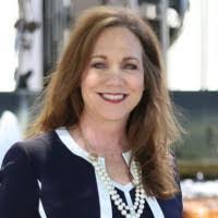 Cindy Collier's Instagram, Twitter & Facebook