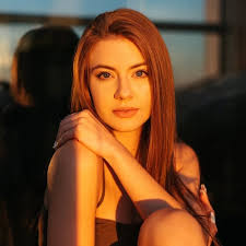 Jessica Bachmann (@jesbachmann) • Threads, Say more