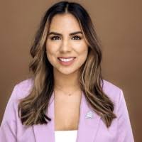 30+ "Samira Medina" profiles