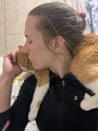 Priscilla is definitely living the sweet life now Jan Lovejoy, possibly  even a spoiled life 😄😄