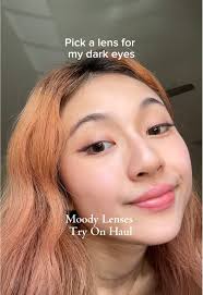 Sunny Bloom Moody Lens