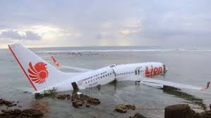 Пилоты из россии назвали взрыв причиной катастрофы boeing в индонезии. Nazvany Prichiny Krusheniya Samoleta V Indonezii Obektiv