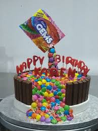 da baker kit kat and smarties cake cake cake truffles baker cake
