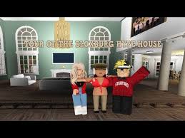 Tour Of The 1m Bloxburg Hype House Roblox Youtube