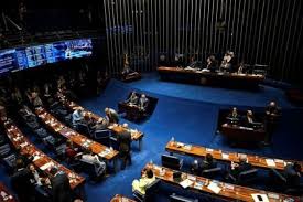 Senado aprova projeto que amplia a licença-paternidade para 20 dias