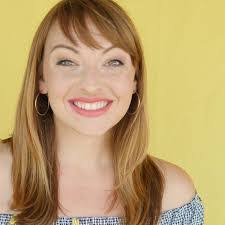 Amber Luallen's Instagram, Twitter & Facebook