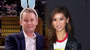 Macaulay culkin and brenda song won't be living home alone according to esquire, the couple welcomed son dakota song culkin on monday, april 5 in. Macaulay Culkin And Brenda Song Welcome First Child Entertainment Tonight