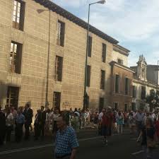 El conjunto perteneció originalmente a pedro laso de. Casa Del Estudiante Valladolid Castilla Y Leon