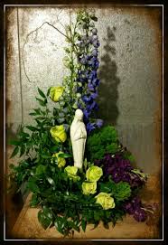 Country Greenery Fargo Nd Church Flower Arrangements Sympathy Flowers Funeral Flowers