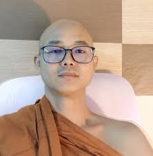 လင်မယာ:ချင်:တောင်ပြန်စည်းရုံ...