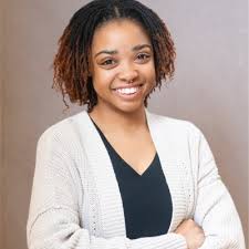 I'm so excited that I got my headshots taken professionally. I am so glad  that I am learning from Kendra Gage and Larry Blue Jr. through Backpack to  Briefcase for the second