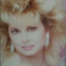 Georgia Munson's Instagram, Twitter & Facebook