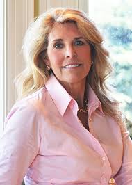 Melinda Kern's Instagram, Twitter & Facebook