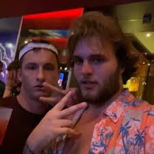 Jacob Schrage (@schrage45)