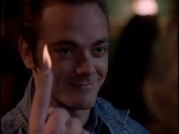 The X-Files 1.12, Fire: Sideshow Cecil