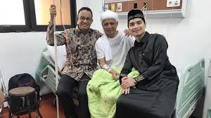 Anak mendiang arifin ilham, ameer azzikra, mengunggah video #ustaz arifin ilham #arifin ilham meninggal #ustaz arifin ilham meninggal #ustaz arifin ilham sakit #ustad arifin ilham #alvin faiz. Ustaz Arifin Ilham Meninggal Hidayat Nur Wahid Kirim Doa
