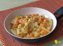 La carbonara di zucchine è molto simile quella classica. Carbonara Di Zucca Ricetta Vegetariana