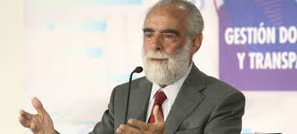 Sereno, vestido con ropa informal y una prominente barba blanca, fernández de cevallos habló con decenas de periodistas que le esperaban. En Caso Ahumada Di La Cara Y Propuse Enviar Video A Pgr Diego Fernandez De Cevallos Aristegui Noticias