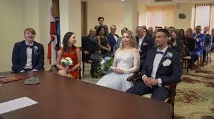 Ślub od pierwszego wejrzenia to program, w którym eksperci przeprowadzają nietypowy eksperyment społeczny. Slub Od Pierwszego Wejrzenia 4 Final Wiemy Ktore Pary Zostaly Razem Super Express Wiadomosci Polityka Sport