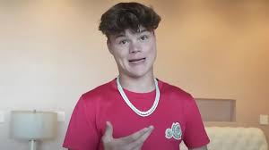 BREAST VIDEO: Sneako Ex Flashed Her Boobs During Jack Doherty Live Stream  On Kick ▻ FreakyZA.Co.Za