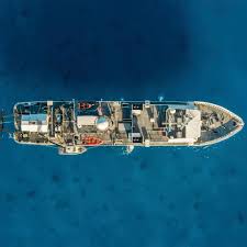 Sekitar 70% dari bagian bumi adalah lautan dengan kedalaman yang sangat bervariasi. Laut Terdalam Di Dunia Palung Mariana Jadi Habitat Makhluk Aneh