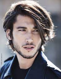 Coupe Homme Les Tendances De La Saison Coiffure Homme Cheveux Mi Longs Coiffure Homme Cheveux Homme