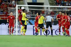 Malaysia vs myanmar, filipina vs kamboja (grup a), vietnam vs brunei darussalam (grup b). Jadwal Siaran Langsung Malaysia Vs Vietnam Di Inews Tv Okezone Bola