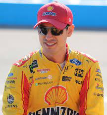 Log in to download, or make sure to confirm your account via email. 2018 Monster Energy Nascar Cup Series Wikipedia