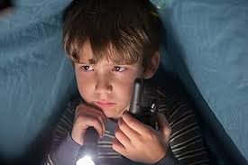 Dark Skies [Blu-ray]: Amazon.de: DVD & Blu-ray