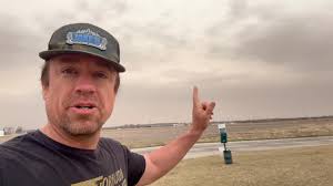 BIG DUST this morning in Peoria, Illinois ahead of the potential for a  regional tornado outbreak